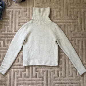 turtle neck sweater